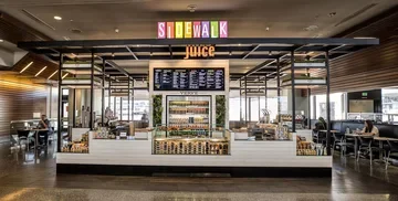 Front view of Sidewalk Juice in Terminal 3
